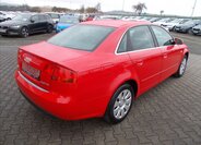 Audi A4 Sedan / Limuzína 2,0 l 103 kw