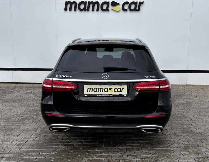 Mercedes-Benz Třídy E Kombi 2,0 l 143 kw