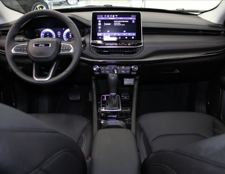 Jeep Compass SUV / Terénní 1,5 l 96 kw