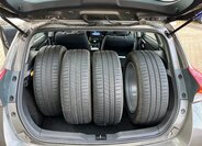 Toyota Auris Hatchback 1,6 l 97 kw