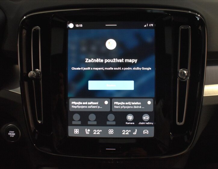 Volvo XC40 SUV / Terénní 2,0 l 120 kw