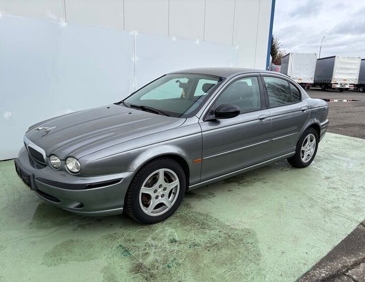 Jaguar X-Type Sedan 2,1 l 115 kw