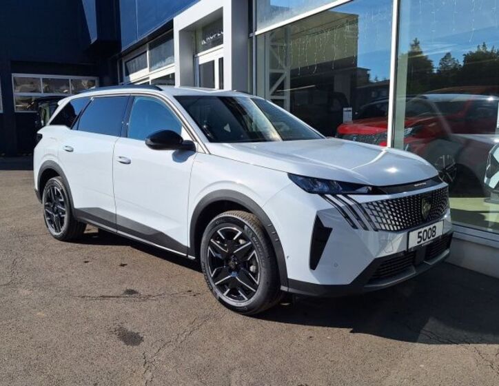 Peugeot 5008 10