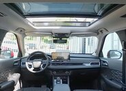 Mitsubishi Outlander SUV 2,4 l 225 kw