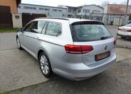 Volkswagen Passat Kombi 2,0 l 110 kw