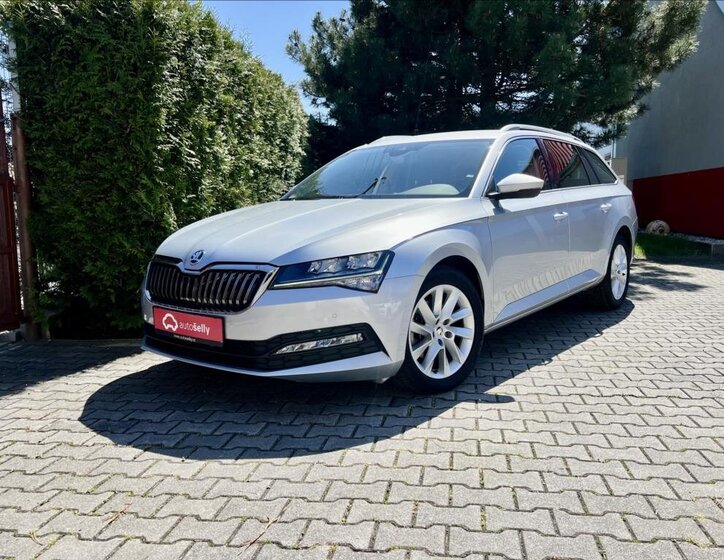 Škoda Superb Kombi 2,0 l 110 kw