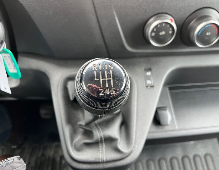 Nissan Interstar Skříň 2,3 l 100 kw