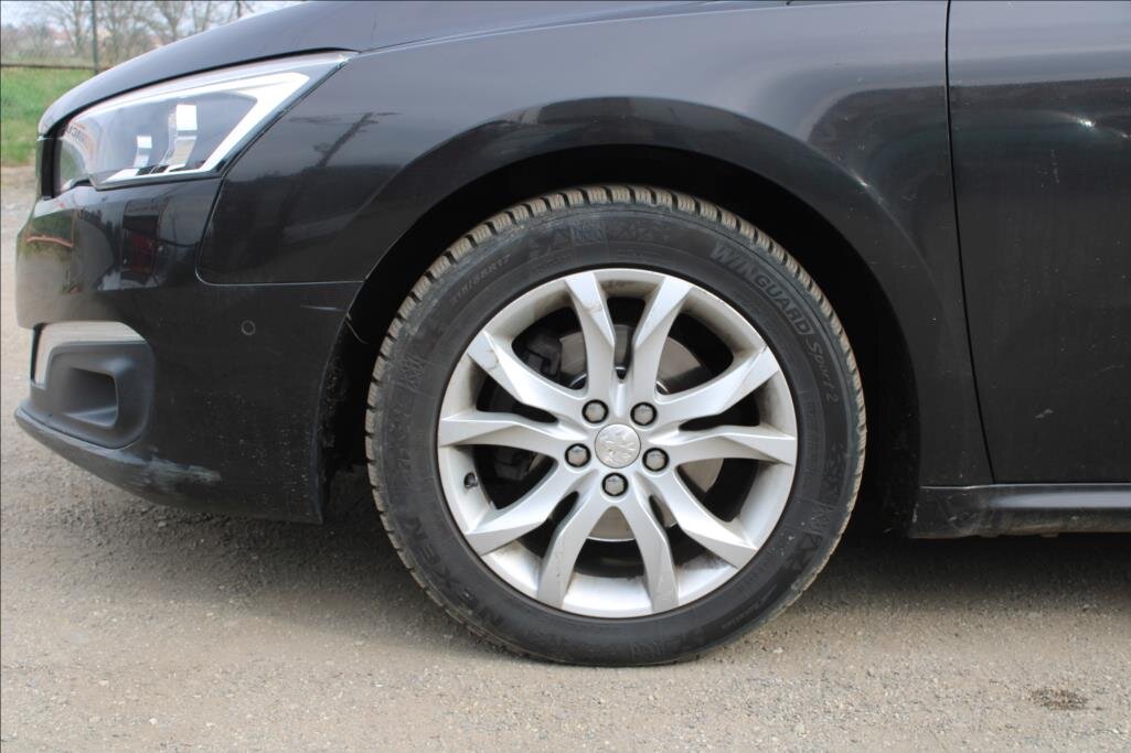 Peugeot 508 Kombi 2,0 l 120 kw