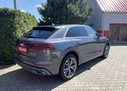 Audi Q8 SUV / Terénní 3,0 l 250 kw