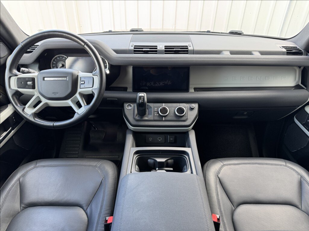 Land Rover Defender SUV / Terénní 3,0 l 221 kw