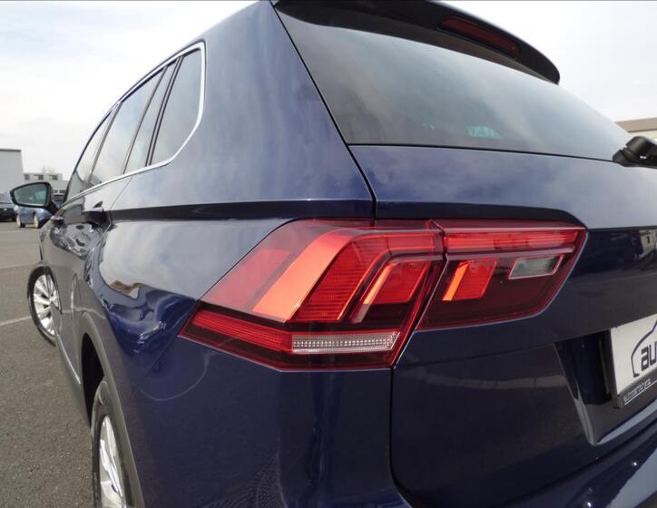 Volkswagen Tiguan 76