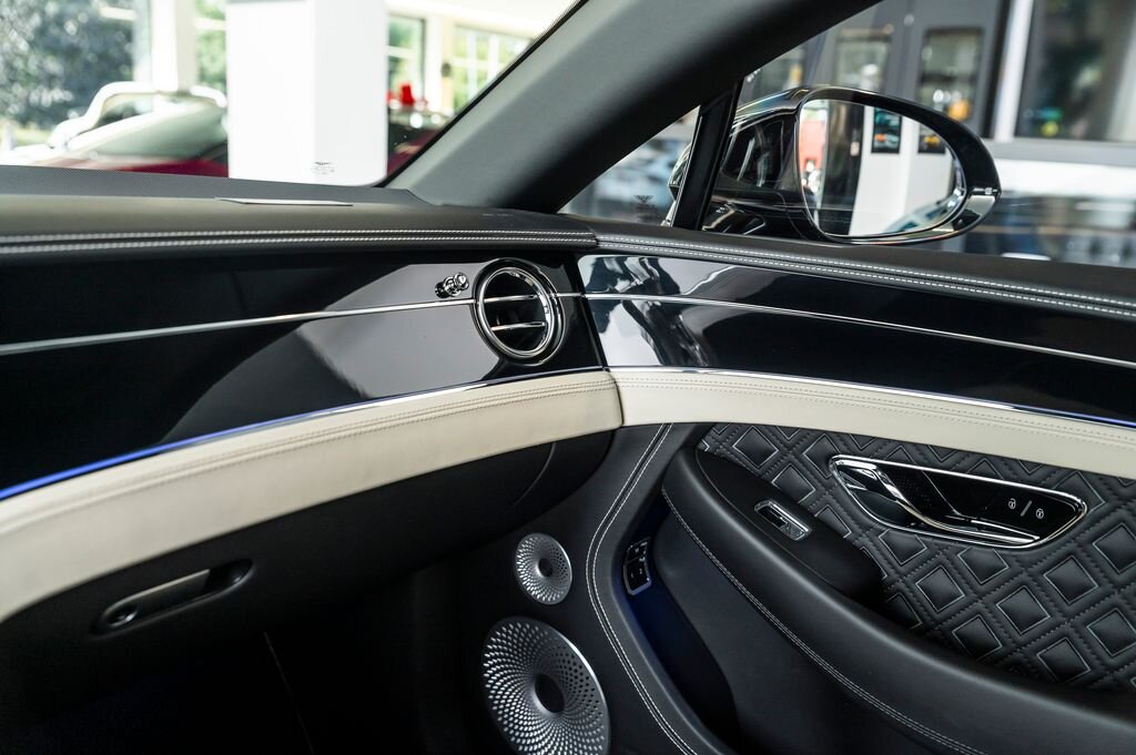 Bentley Continental GT Kupé 6,0 l 467 kw