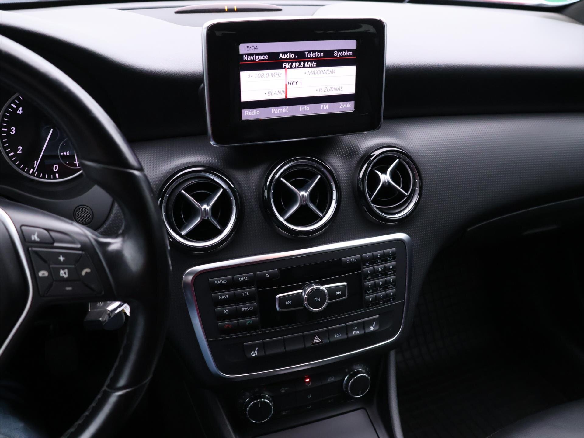 Mercedes-Benz Třídy A Hatchback 1,6 l 90 kw