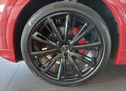 Audi Q8 SUV / Terénní 3,0 l 210 kw