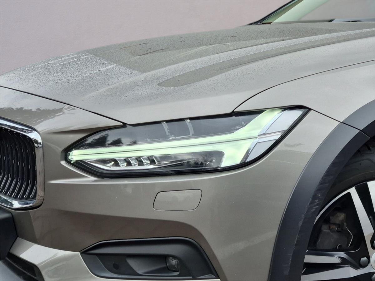 Volvo V90 Kombi 2,0 l 145 kw