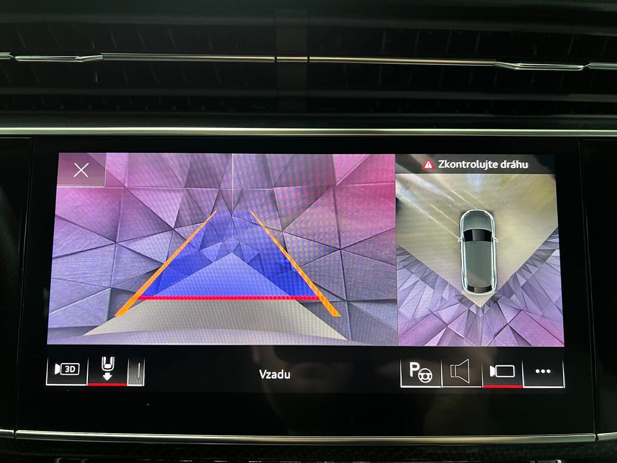 Audi SQ8 SUV 4,0 l 373 kw