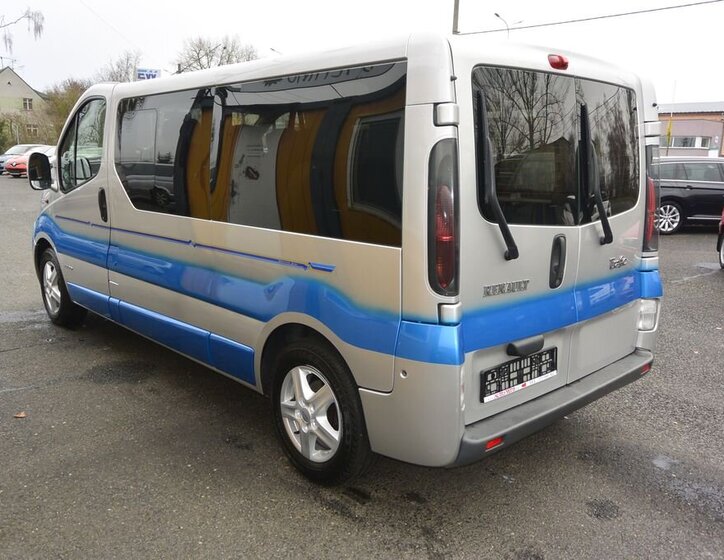 Renault Trafic 7