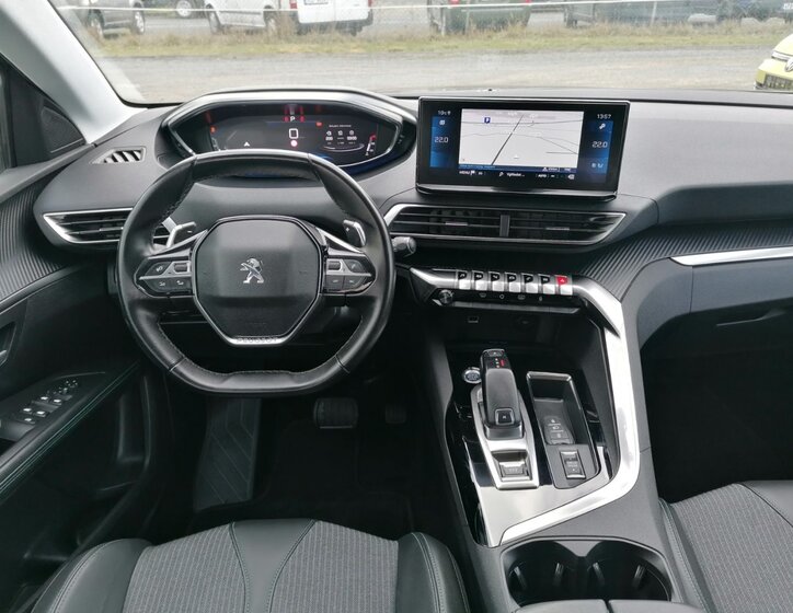 Peugeot 5008 SUV / Terénní 1,5 l 96 kw
