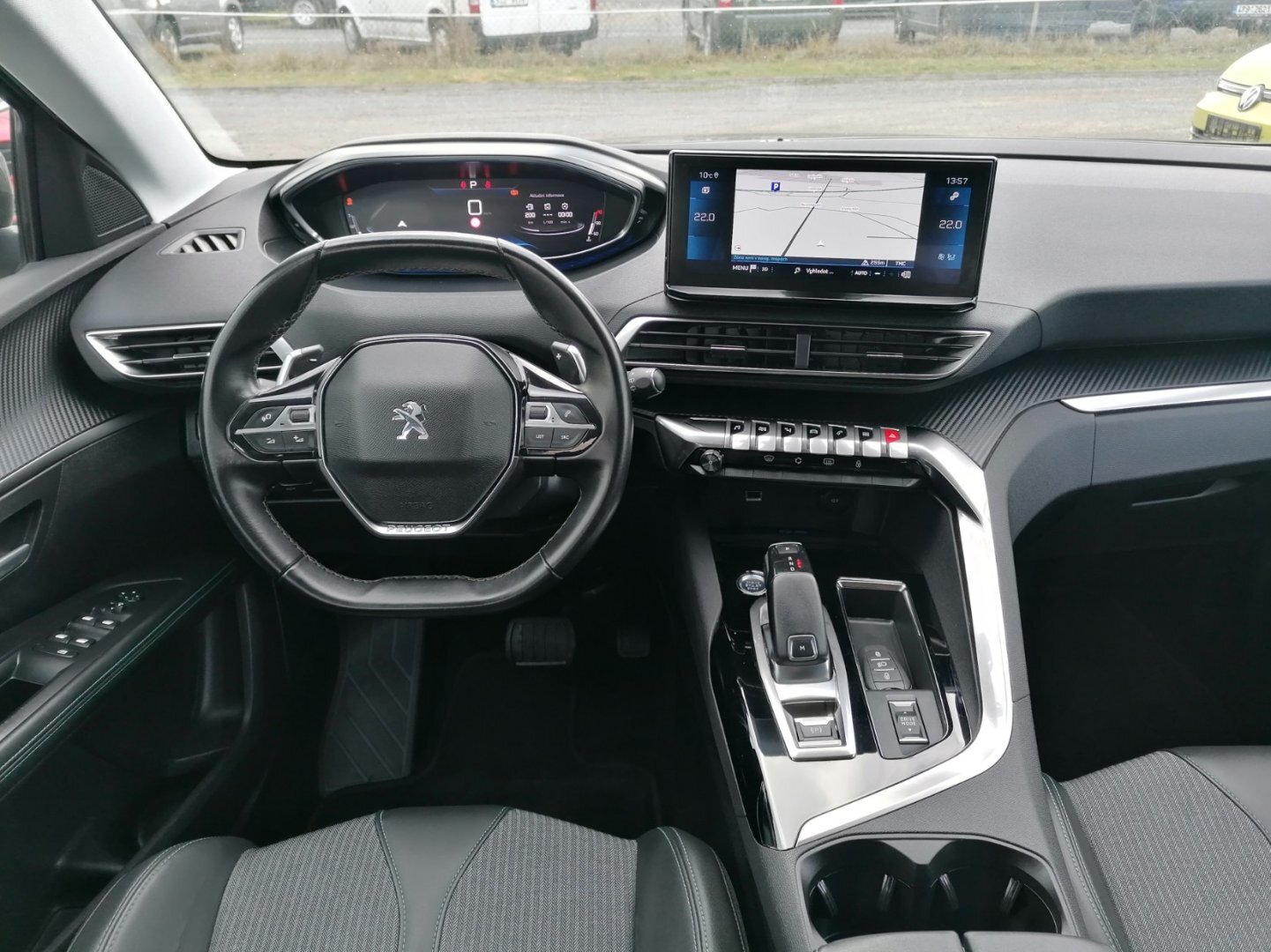Peugeot 5008 SUV / Terénní 1,5 l 96 kw