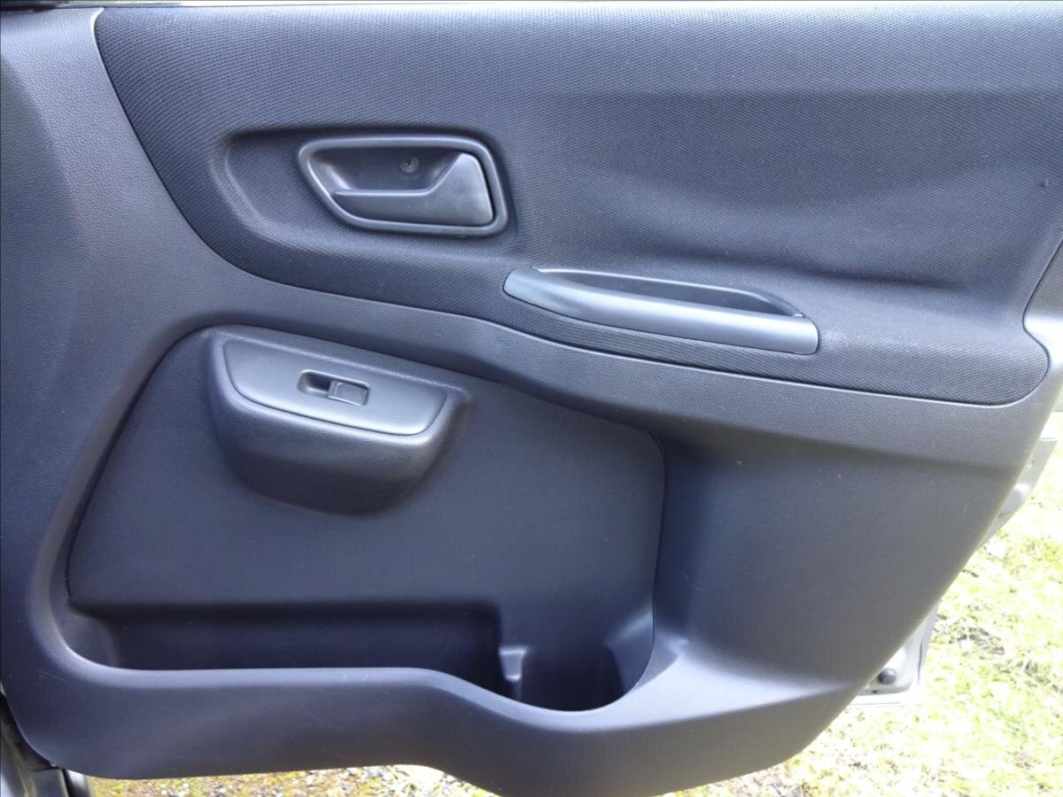 Suzuki Ignis Kombi 1,3 l 68 kw