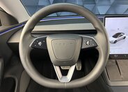 Tesla Model 3 Sedan 0,0 324 kw