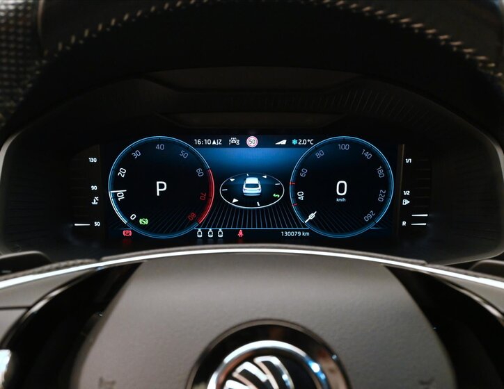 Škoda Karoq SUV / Terénní 1,5 l 110 kw