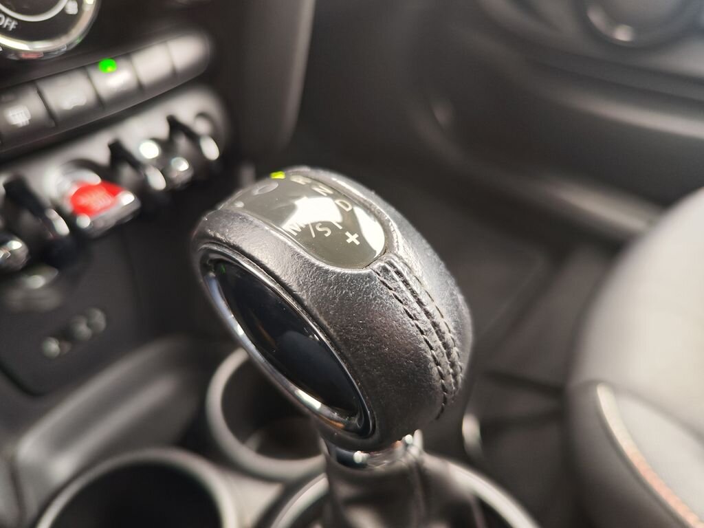 Mini Cooper Hatchback 1,5 l 100 kw