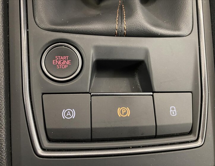 Cupra Formentor SUV / Terénní 2,0 l 110 kw