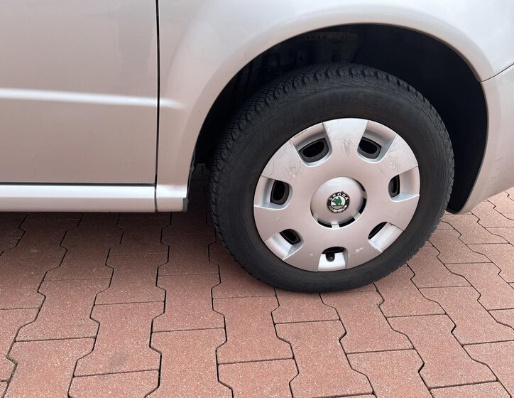 Škoda Fabia Sedan / Limuzína 1,4 l 55 kw