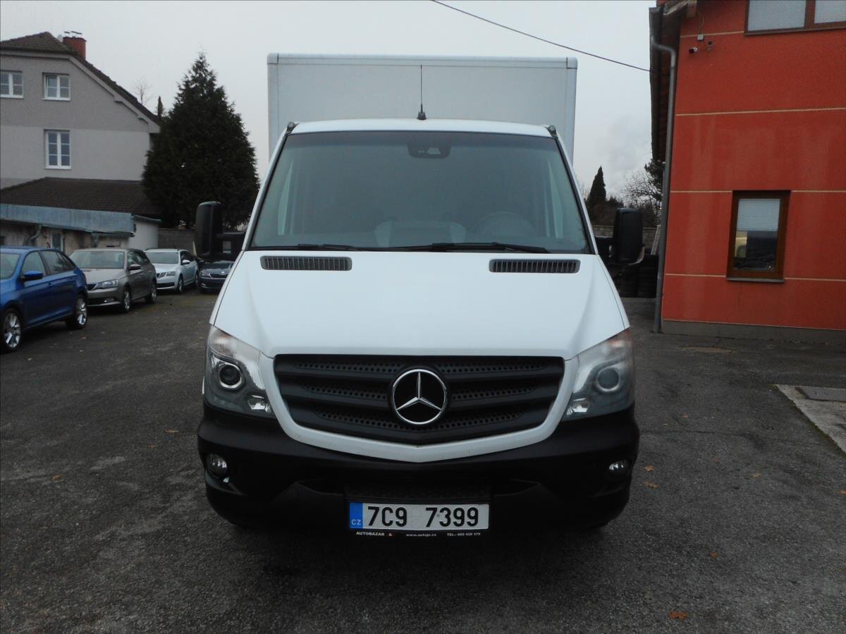 Mercedes-Benz Sprinter Skříň 2,1 l 120 kw