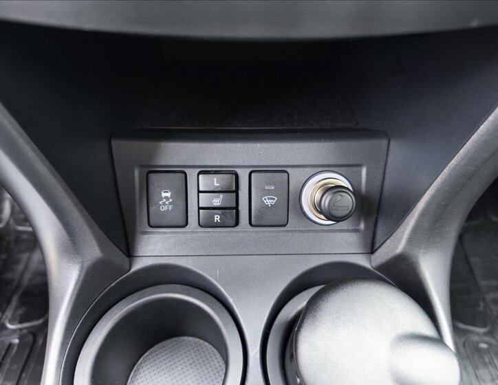 Toyota RAV4 Kombi 2,0 l 116 kw