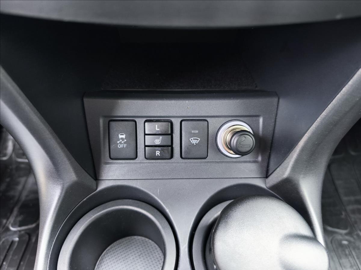 Toyota RAV4 Kombi 2,0 l 116 kw