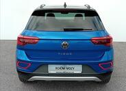 Volkswagen T-Roc 8