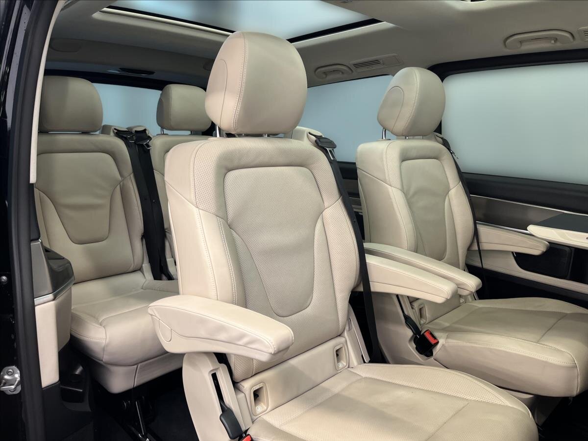 Mercedes-Benz Třídy V MPV 2,0 l 174 kw