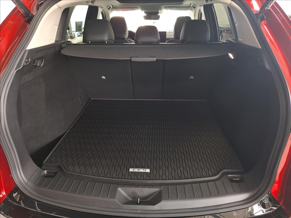 Mazda CX-5 SUV / Terénní 2,5 l 104 kw