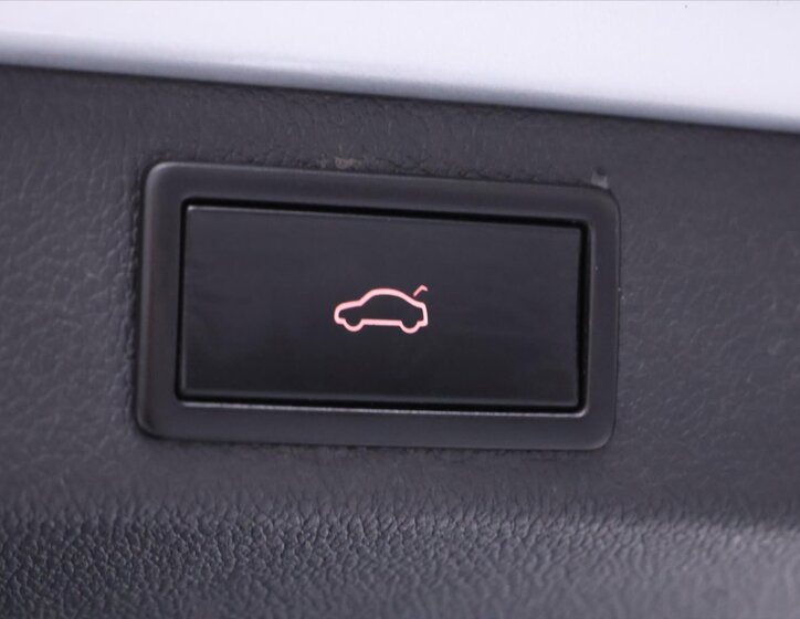 Škoda Superb Kombi 2,0 l 140 kw