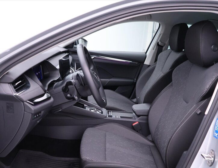 Škoda Octavia Sedan / Limuzína 2,0 l 110 kw