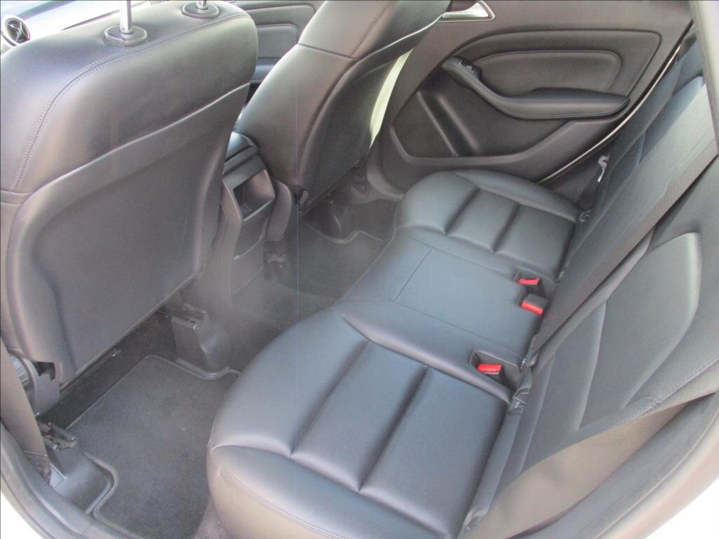 Mercedes-Benz Třídy B Kombi 1,5 l 80 kw