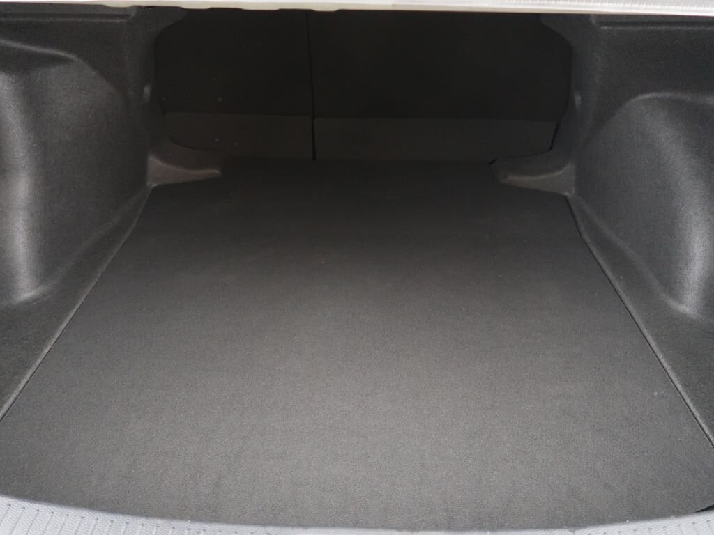 Toyota Corolla Sedan 1,5 l 92 kw