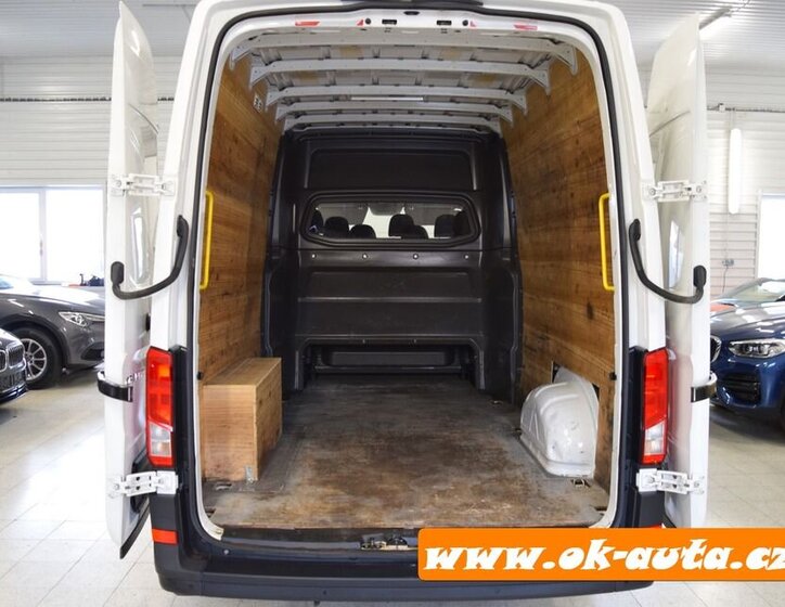 Volkswagen Crafter Skříň 2,0 l 103 kw