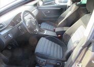 Volkswagen CC Sedan 2,0 l 103 kw