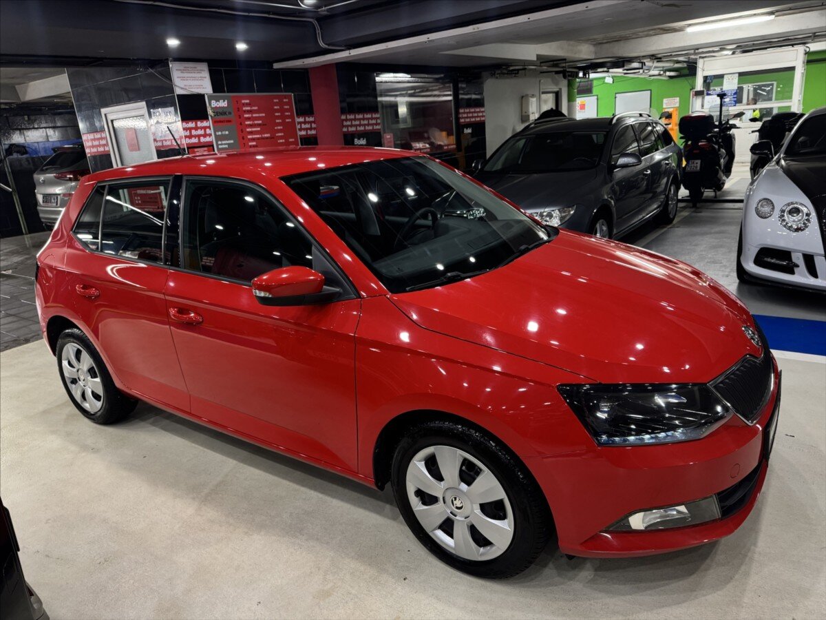Škoda Fabia Hatchback 999,0 70 kw