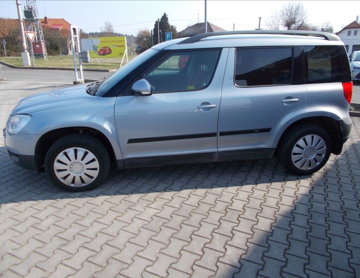 Škoda Yeti SUV / Terénní 1,2 l 77 kw