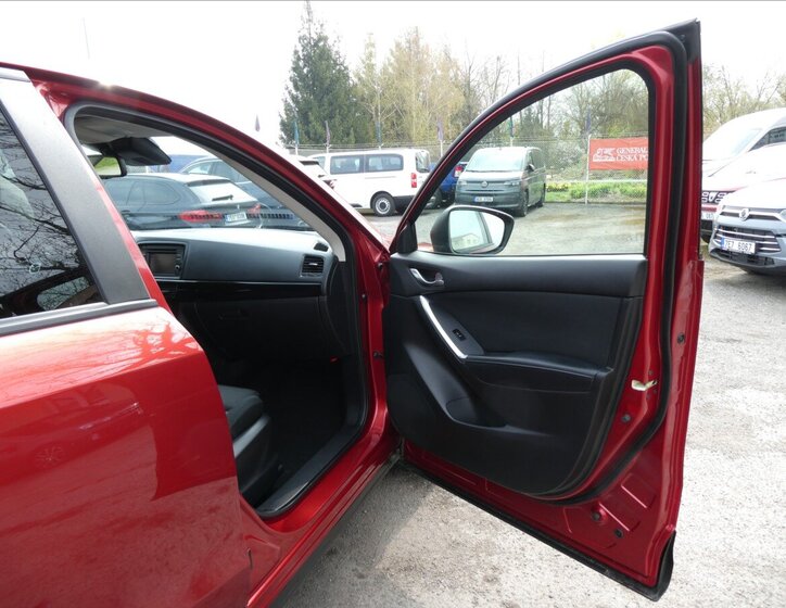 Mazda CX-5 SUV / Terénní 2,0 l 121 kw