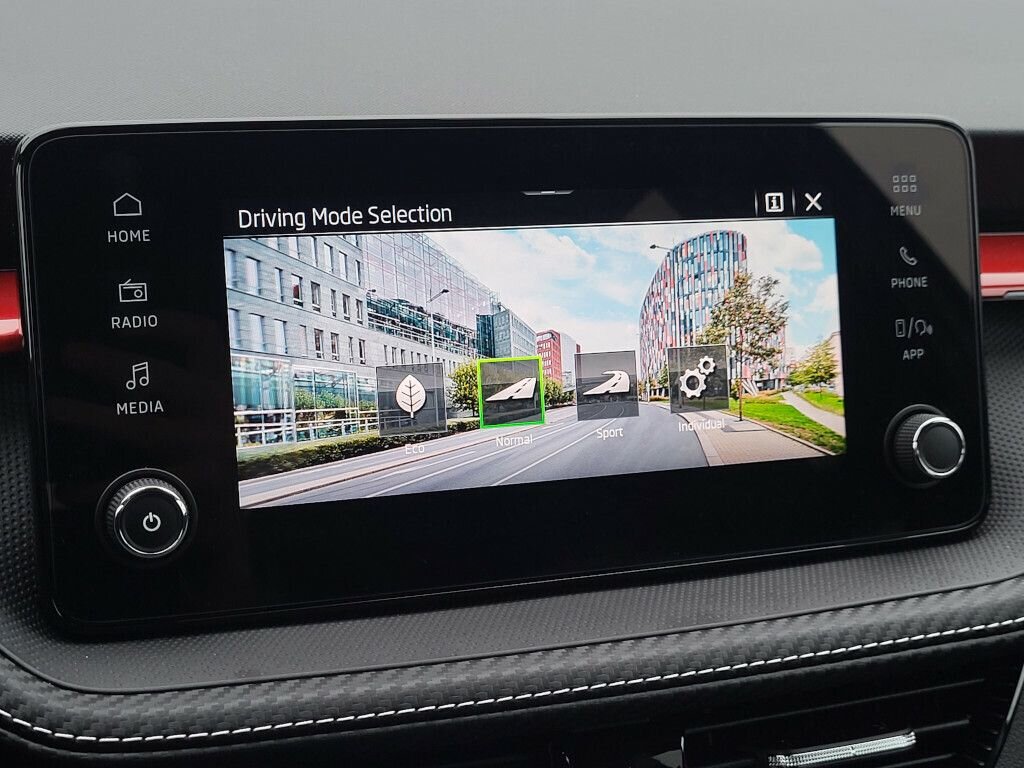 Škoda Fabia Hatchback 999,0 85 kw