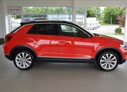 Volkswagen T-Roc SUV / Terénní 2,0 l 140 kw