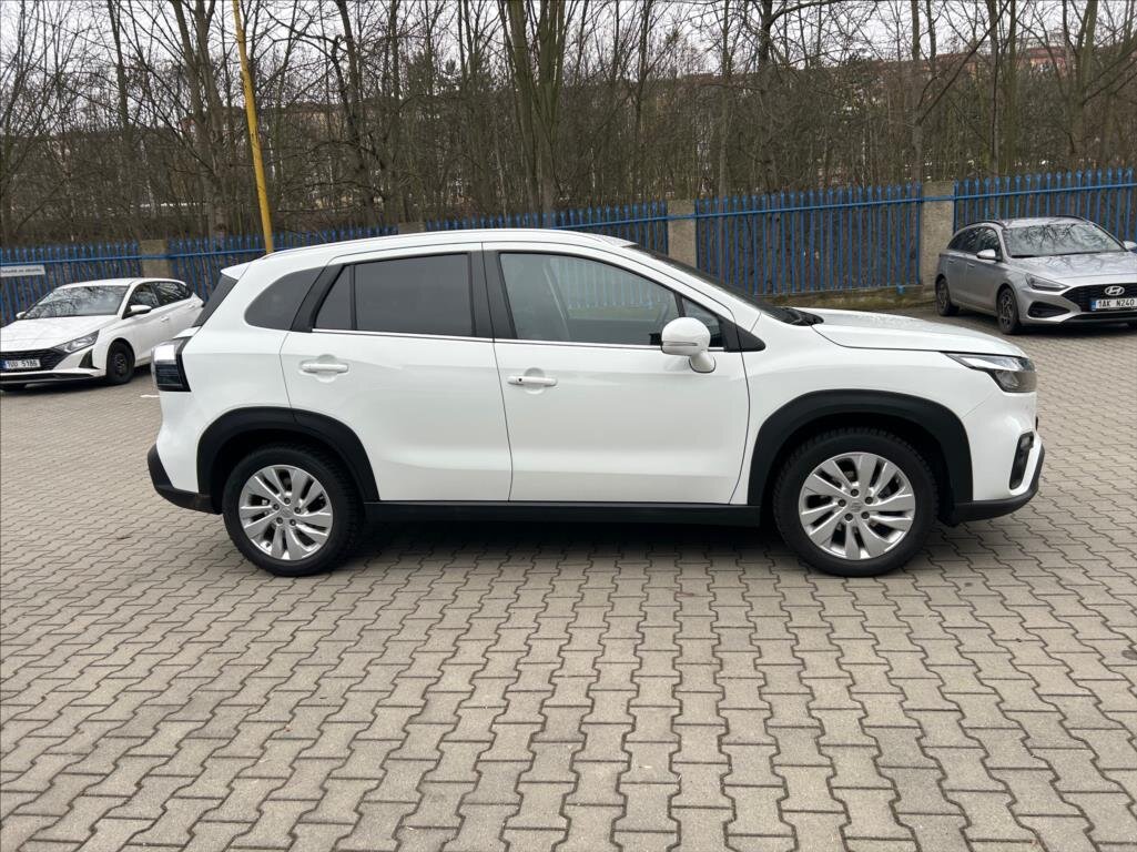 Suzuki S-Cross SUV 1,4 l 95 kw