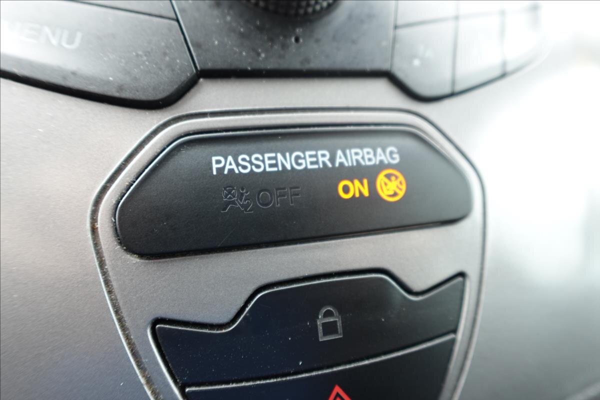 Ford Transit Ostatní 2,0 l 77 kw