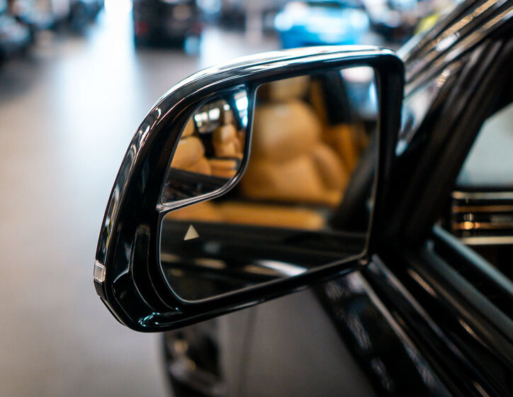 Jeep Grand Wagoneer 46