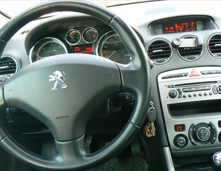 Peugeot 308 Kombi 1,6 l 68 kw